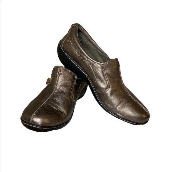 Clarks Un.Loop Bronze Slip-On  - Picture 1 of 6